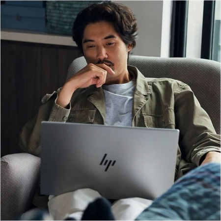 BIZNESOWY HP ENVY 17 U7-155U 32GB 1TB RTX3050 TOUCH BLK W11 + USB-C ADAPTER