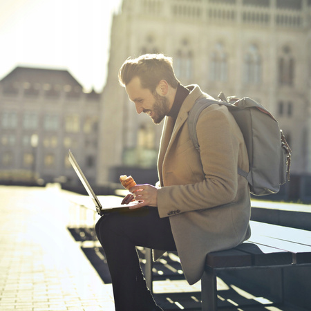 MEGA WYDAJNY Laptop Dell Precision 5550 i7 16GB 2TB SSD T1000 FHD+ W11P