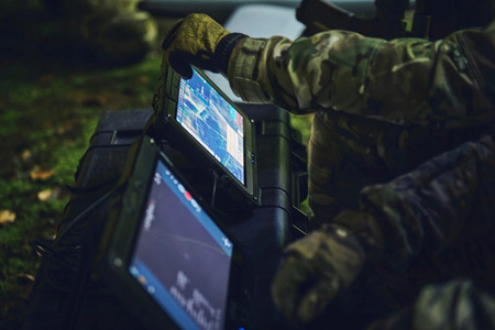 PANCERNY GETAC B300 G7 i5-8350U 32GB DDR4 1TB SSD FHD TOUCH WIN11