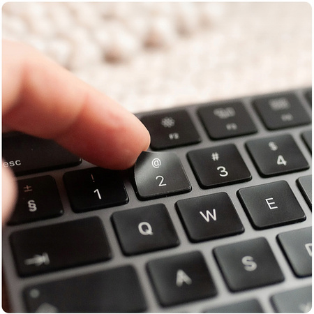 Lenovo ThinkPad X1 Carbon G8 i7-10610 16GB DDR4 1TB SSD FHD BLK FP W11P