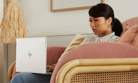 Laptop HP EliteBook 650 G10 i5-1335U 16GB DDR4 512GB SSD 15,6" FHD LTE NFC